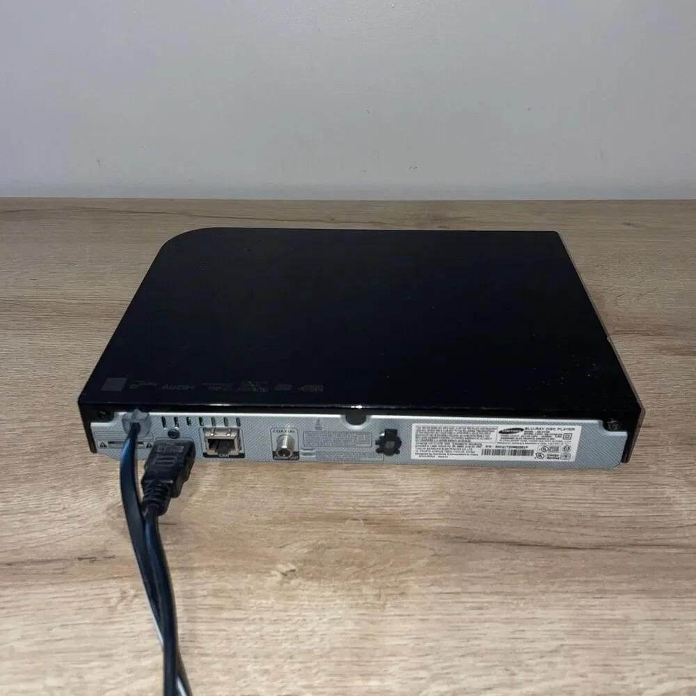 Samsung BD-F5100 Blu-ray Disc Player 1080p HDMI LAN Coax w/ Cables Tested